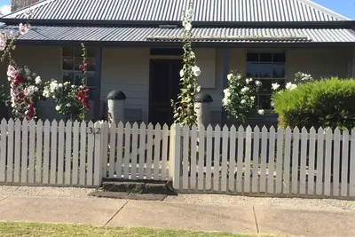 Image de Mutton Oiseau Cottage, parfait emplacement central