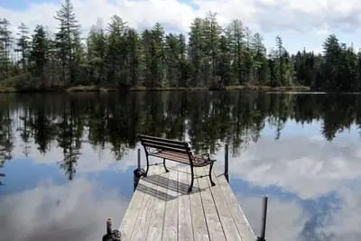 Image de Cottage privée avec Waterfront