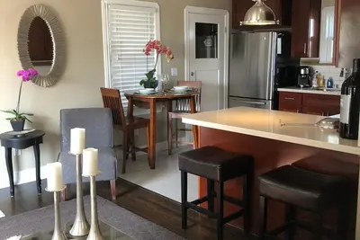Image de Nouvelle Maison Du Napa Du Centre-Ville (Emplacement Incroyable)