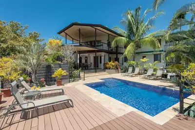 Superbe villa avec vue sur l'océan, nouvelle piscine!