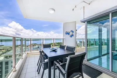 Image de Skytower Sea Views Apartment