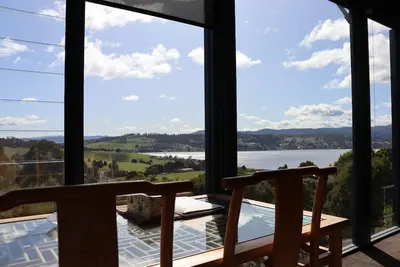 Image de Complexe vinicole supérieur King Tamar Ridge