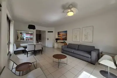 Image de Nouvel An disponible. 03 Suites, 03 Vacancies, Climatisation, Balcon, Washington