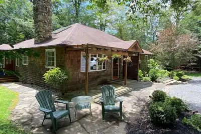 Image de Cottage calme dans le village historique au bord du lac