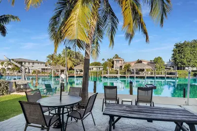 Image de Floride Keys Retreat \/ Canal Front \/ Sandy Beach \/ Piscine