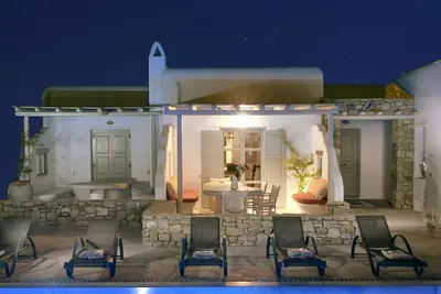 Image de Propriété moderne et élégante à Mykonos près de la plage