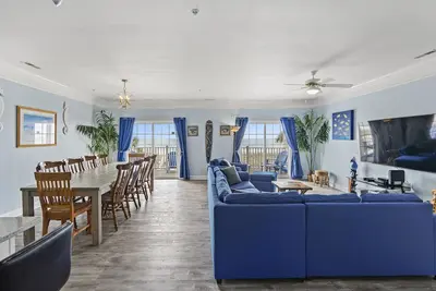 Image de Atlantis Villas 103, Recently updated ocean front unit