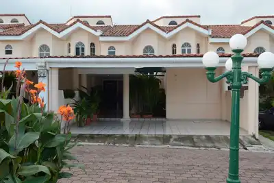 Image de Primavera Residencial con seguridad 24/7