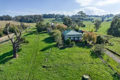 Image de Rose Cottage - une retraite rurale dans une ferme mixte