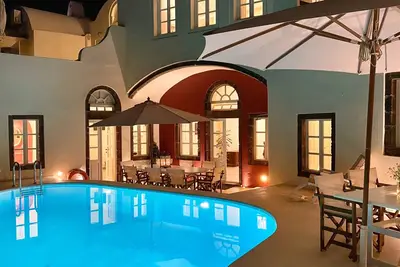 Image de Unique 1868 Winery Canava - Vue sur la caldera, piscine privée, bain à remous, bain de soleil