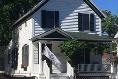 Image de Remporté Grand Haven Michigan! ! 4 Br 2. 5 Bt