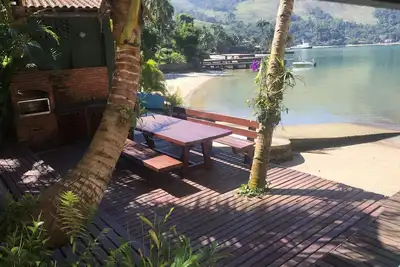 Image de Maison à Ponta do Sapê avec jetée exclusive et Prainha