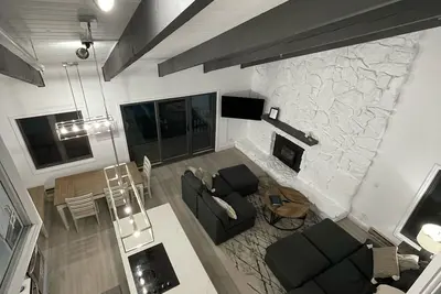 Image de Condo skis aux pieds