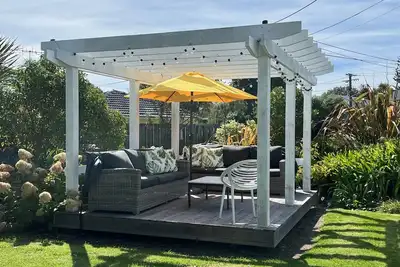 Image de Holiday on Henare, Olde Plage Waikanae.