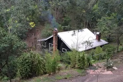 Hepburn Cottage, un acre calme dans Hepburn.