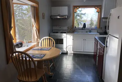 Image de Nouveau Appartement Situation calme Eau Arbres pied au centre ville