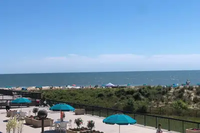 Image de Fabuleux Oceanfront Condo 1 chambre Sea Colony