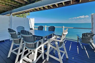 Image de Brand New 4 Bedroom 2 Condo Bath au bord de l'eau - 10 personnes max C109