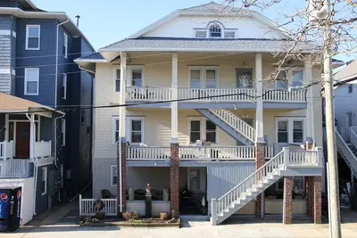 Image de Maison de 6 à 10 chambres pour les petits budgets