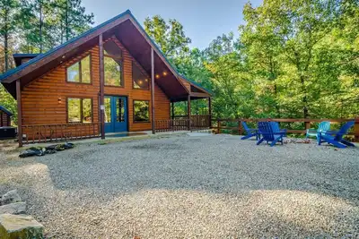 Image de Bienvenue chez The Blue Bird Chalet!