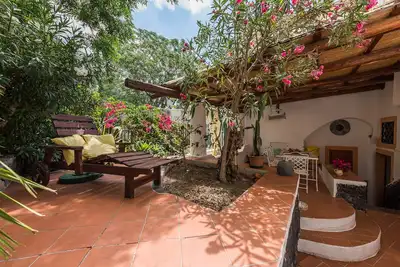 Image de Bilocale Verde Rosa à Salina Iles Eoliennes à 900 mètres de la mer