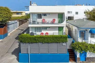 Image de Bright and Airy Beach Home - À quelques pas de Venice Beach et de Santa Monica Shoppin
