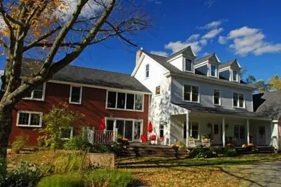 Domaine élégant de Boothbay Waterfront-15 acres \/ jardins, sentiers, faune