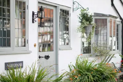 Image de Vaughans de Shere - Superbe appartement de village central