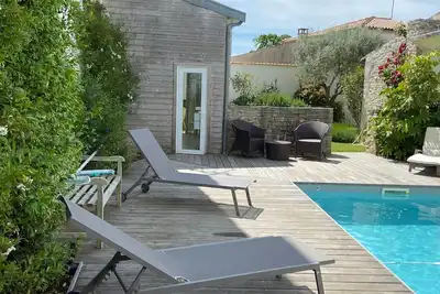 Image de Proche de la Rochelle, calme garanti, avec piscine chauffée