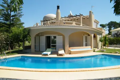 Image de Vilamoura - villa spacieuse pour 8 + 1, wifi, climatisation, piscine privée