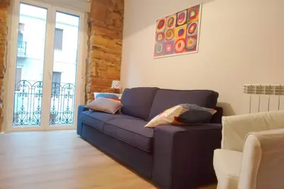 Image de Appartement peut accueillir 8 à 5 minutes de la plage Wi Fi