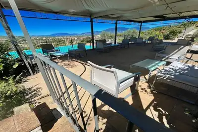 Image de Fabuleuse ferme \/ dort 24, 0. 7 kms \/ centre de Spoleto, piscine exclusive, Rome \/ 1 h
