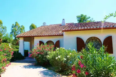 Image de Villa INDÉPENDANTE -600 M² De Jardin À 200mt De La Mer Proche De Toutes Les Plages