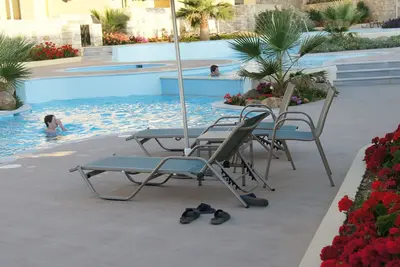 Image de Maison Jumelée Dans Un Beau Parc De Vacances Avec Vue Sur La Mer Depuis La Terrasse