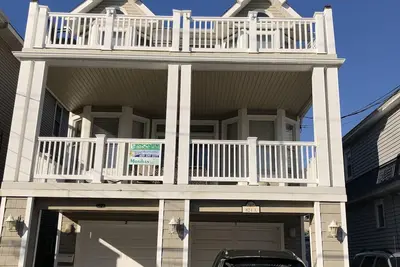 Image de Vue Sur L'OCÉAN! 6 maisons à la plage / conseils! Balises de plage et wifi!
