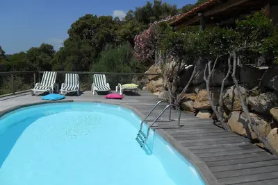 Image de Villa avec piscine et vue sur mer