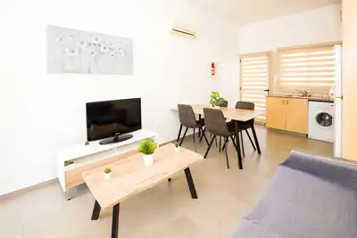 Image de Un appartement, pour 4 personnes, Piscine communautaire, à 200 mètres de la mer