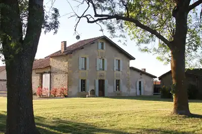 Image de Ferme viticole Dordogne près de Bergerac au coeur des célèbres régions viticoles