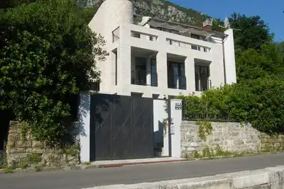 Image de Three level modern stone villa with pool at the sea front in Prcanj, Me