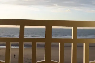 Image de Splendide vue mer, apprt. de 50 m²!