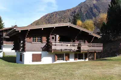 Image de Argentiere: Chalet dans une résidence de charme avec piscine au pied des pistes