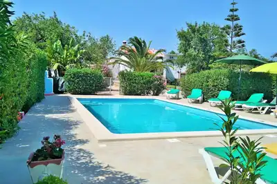 Image de Belle propriété rurale avec piscine dans écrin de nature