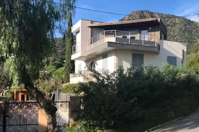 Image de Appartement neuf à 200 m Plage de La Fossette -Vue Mer depuis toutes les pièces
