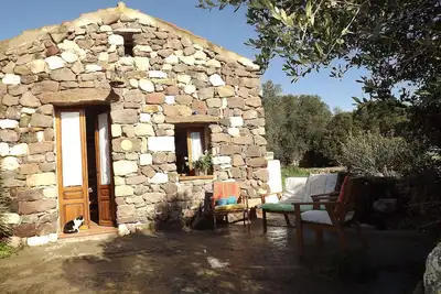 Image de La petite maison de Luisa - demeure de caractere proche a la mer de Sardaigne -