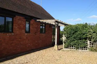 Image de Piscine Meadow chalet - Knollands Ferme