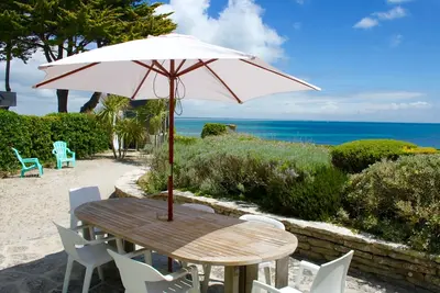 Image de Loctudy. Maison vue mer, accès direct plage, Wifi gratuit