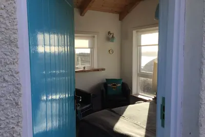 Hebridean Hideaway - hangar de tisserand converti dans un endroit isolé