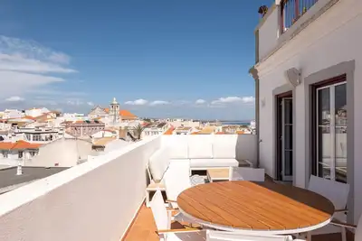 Image de Apartment With Free Wi-fi A\/C Shared Pool Within City Walls sea View [rlag61]