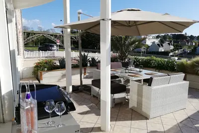 Image de Appartement terrasse esprit loft belle vue mer, esprit loft, 60m2