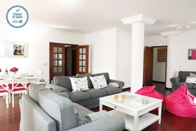 Image de Cascais Gorgeous and spacious Apartament